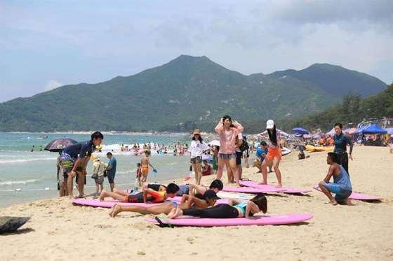 河北省青龙县气象局观测股股长李宝珍:“对弈平凡的英雄”