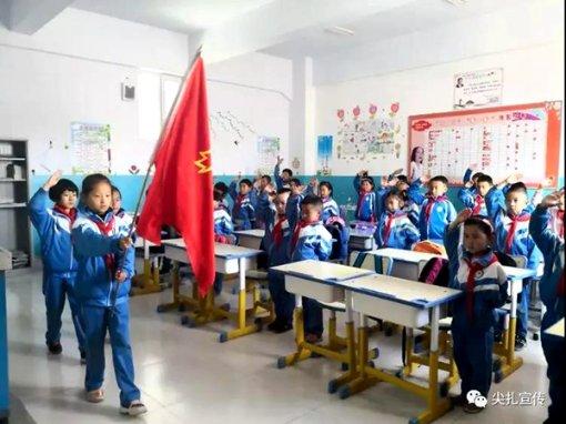 芭比大学毕业